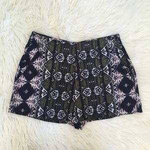 Lilya Summer Shorts